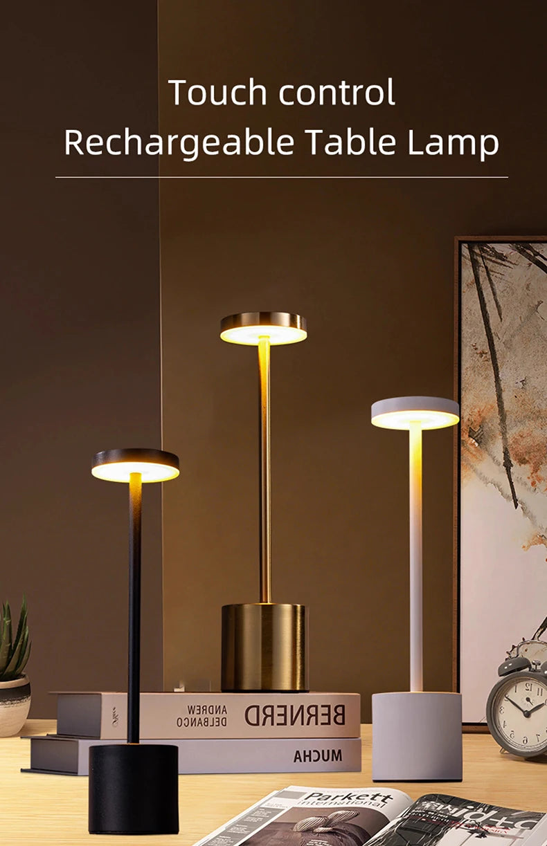 Luminária de Mesa LED Recarregável USB – 3 Cores – Dimmer – Corpo Metálico