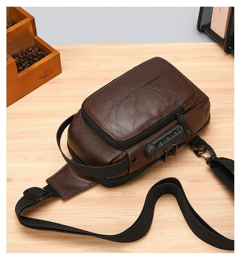 Bolsa Transversal Masculina Antifurto – Porta USB – Cadeado com Senha – Couro PU
