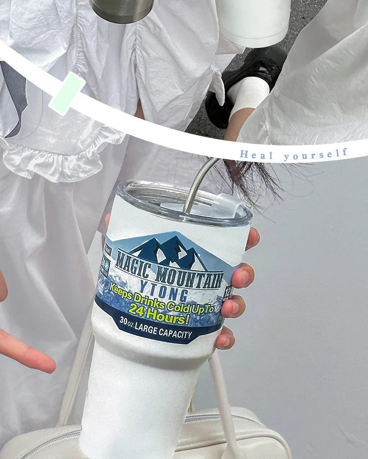 Garrafa Térmica Inox 900ml com Canudo – Isolamento a Vácuo – Ideal para Viagem e Uso Diário