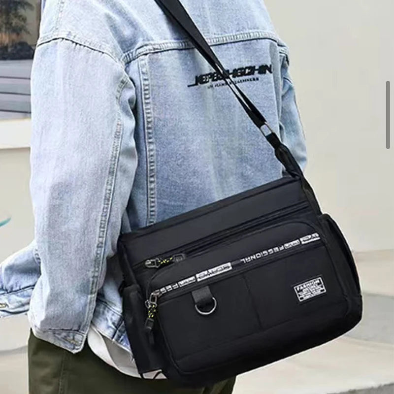 Bolsa Transversal Masculina – Nylon Ultraleve – Múltiplos Bolsos – Casual e Negócios